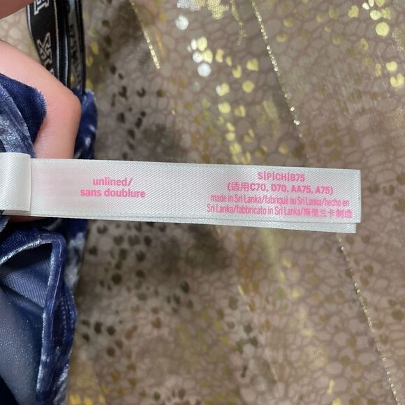 PINK Victorias Secret navy blue velvet unlined crop top, S NWOT - Picture 5 of 5